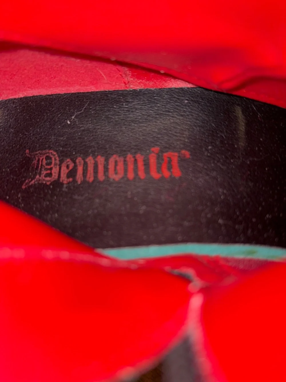 demonia platform boots